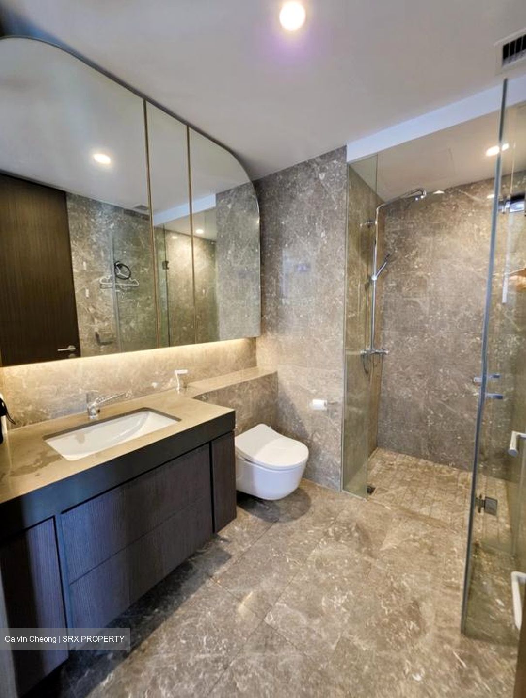 Avenue South Residence (D3), Apartment #569562431